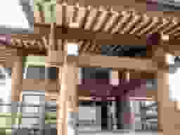 本行寺　本堂入口