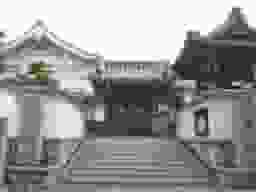 中勝寺墓地