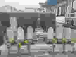 中村西墓苑