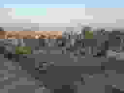 中ノ山墓地