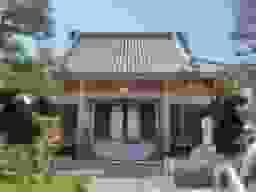 教行寺墓地