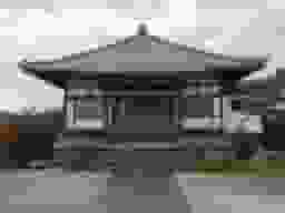 龍台寺墓苑