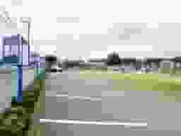 片倉聖地霊苑　駐車場