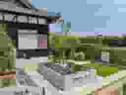 弥勒寺墓苑