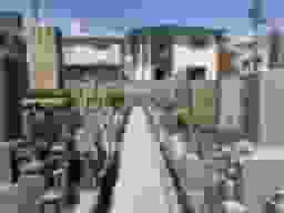 鷹取墓地