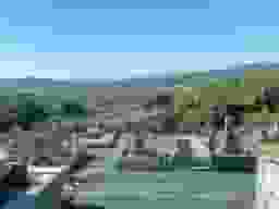 御屋敷山墓苑