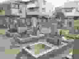 七松墓地