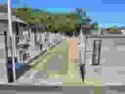 野中共同墓地