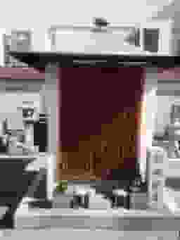 横堤墓地