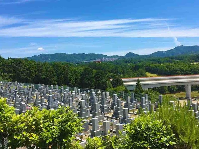 仏心霊園 一般墓・樹木葬