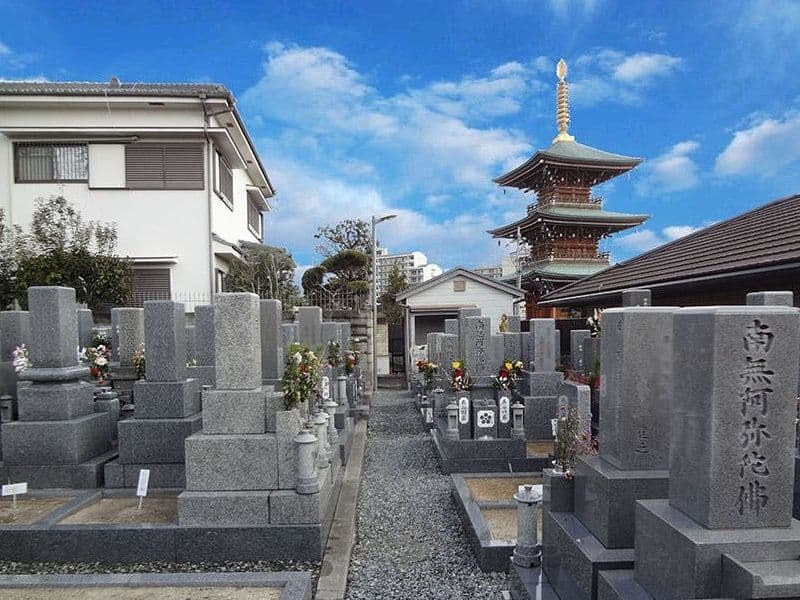 豊中城山墓園