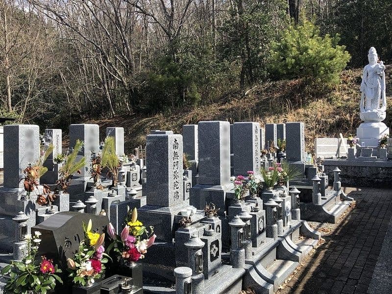 四軒茶屋墓地