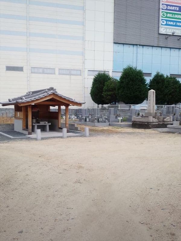 善根寺町墓地