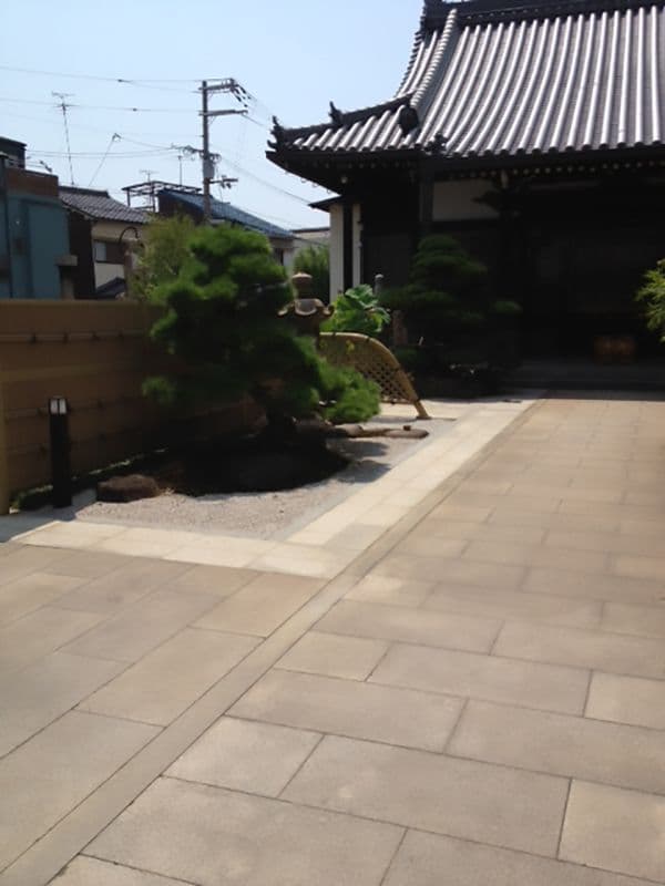哀愍寺