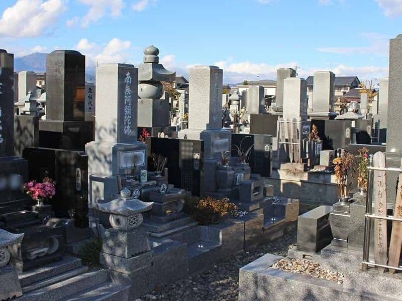 善法寺墓地