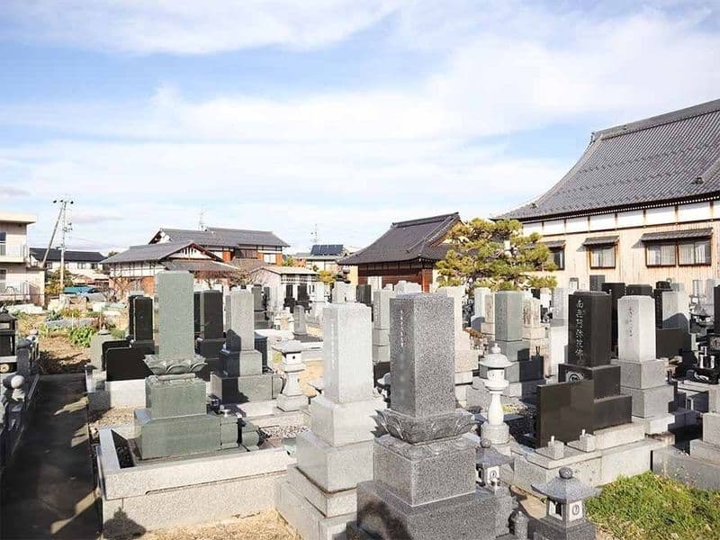 常福寺墓地