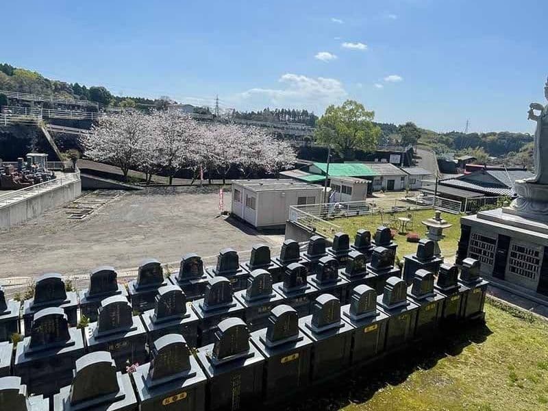 川上太陽霊園