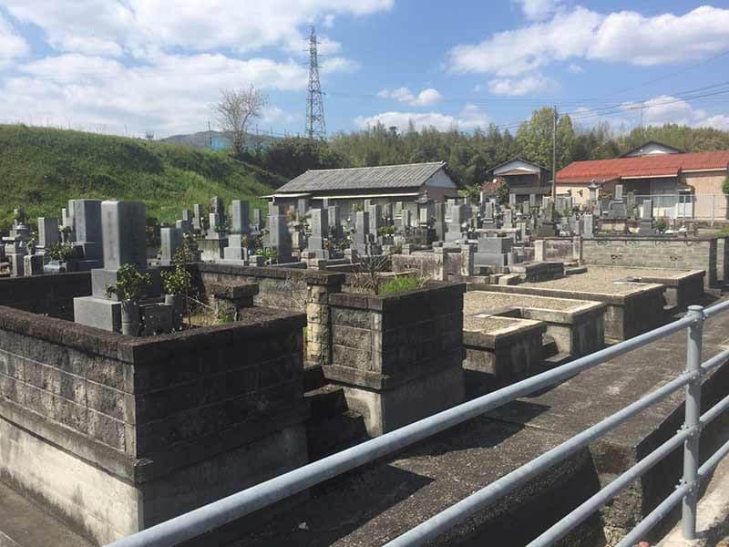 阿波市営 医王寺墓地