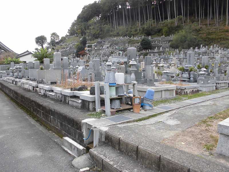 興国禅寺墓地