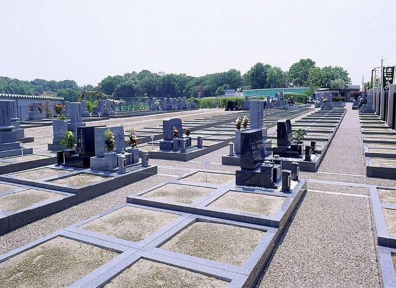 はにゅうの霊園　和型・洋型墓石