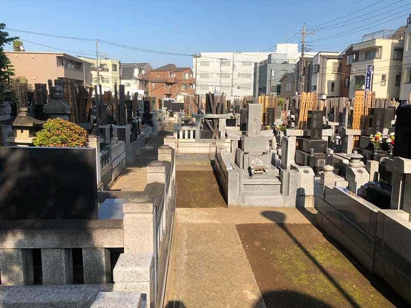 荘厳寺墓苑