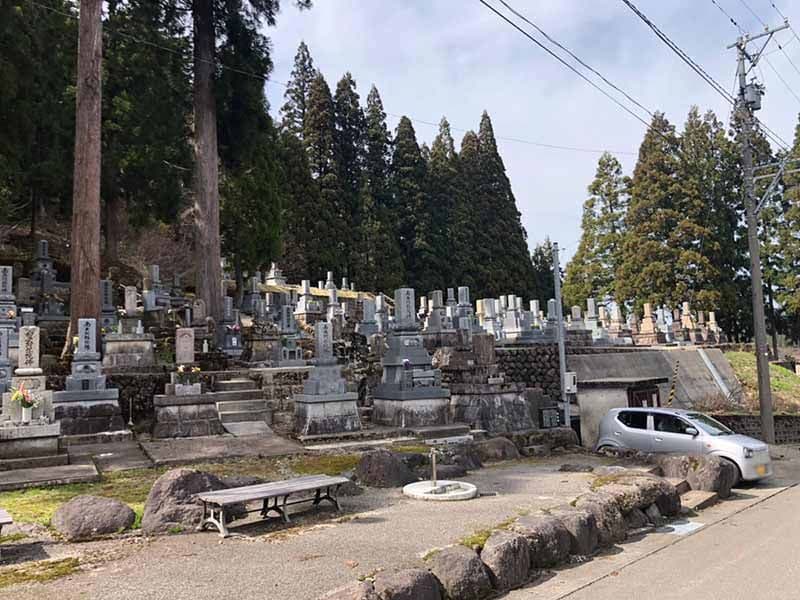 白山市営 白峰墓地公苑