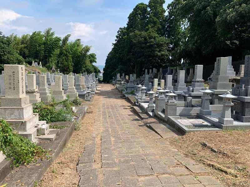 氷見市営 村上墓地