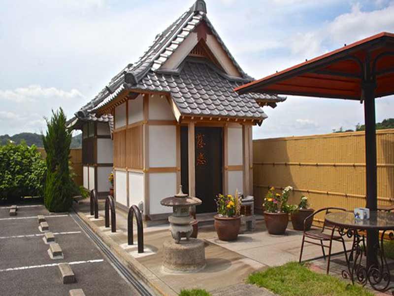 南無の里墓園