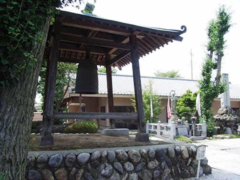 高雲寺　敷地内にある鐘