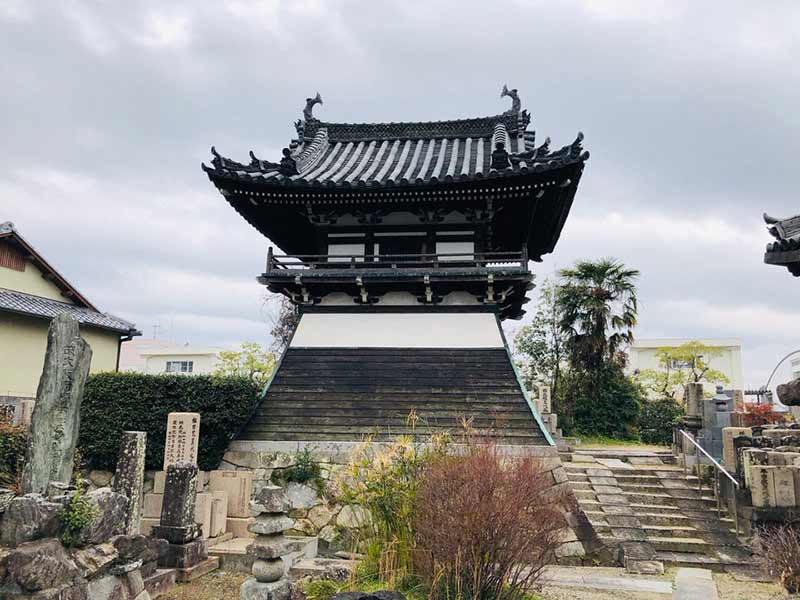 実相寺 のうこつぼ