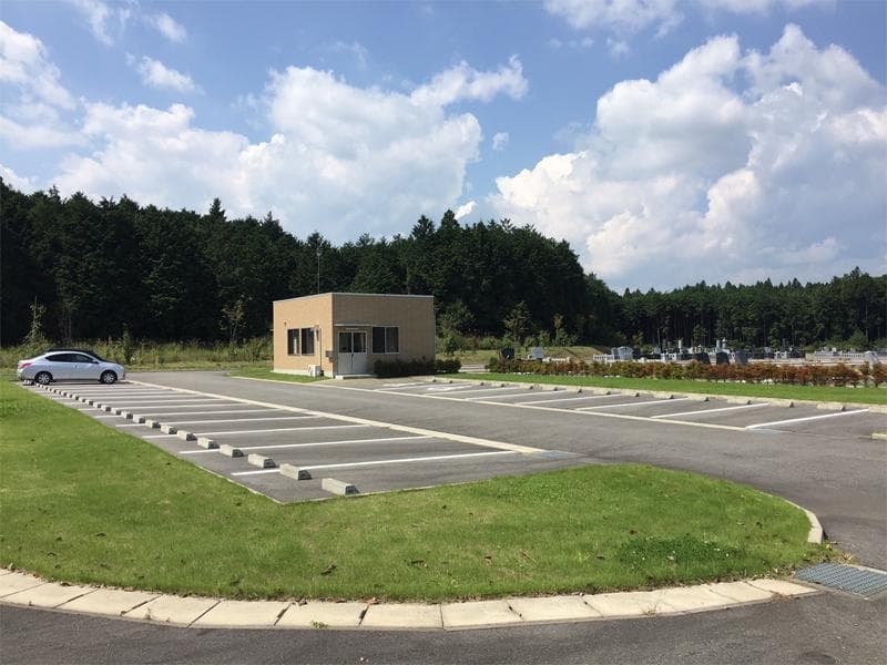 日光東照宮霊園 春秋の郷