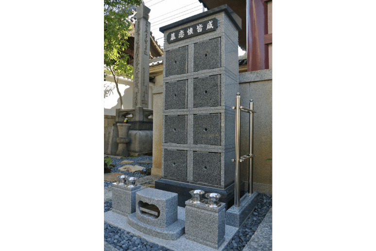 圓妙寺のうこつぼ