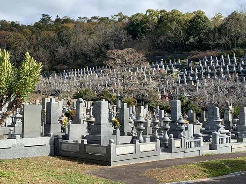 丸亀市営 青ノ山墓地公園