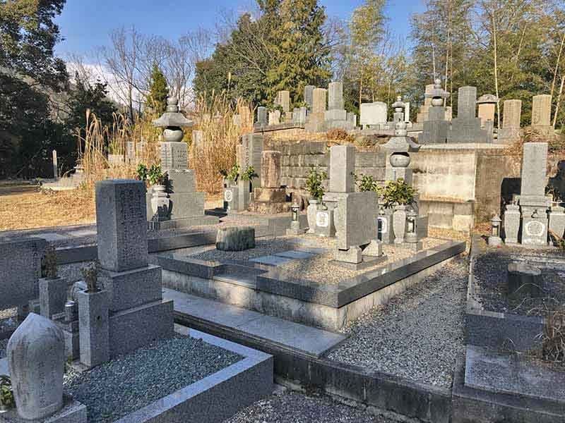 奥畑墓地