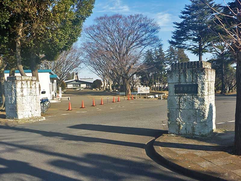 桜木霊園入口