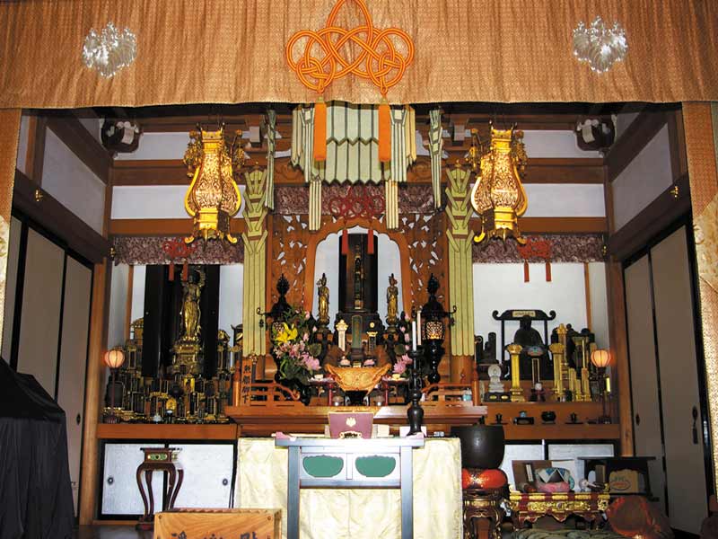 東光禅寺 永代供養墓　法要施設内
