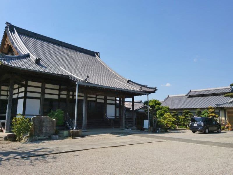 西心寺霊苑