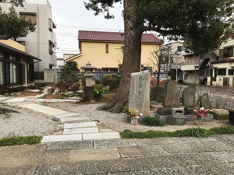 宝泉寺 青戸墓苑　木々を楽しめる日本庭園