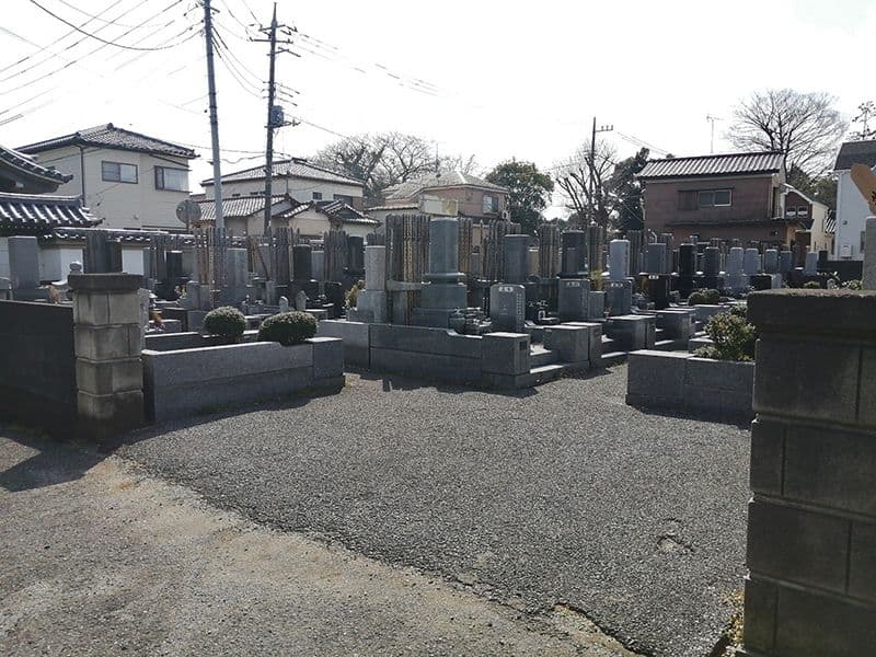 法蓮寺墓苑