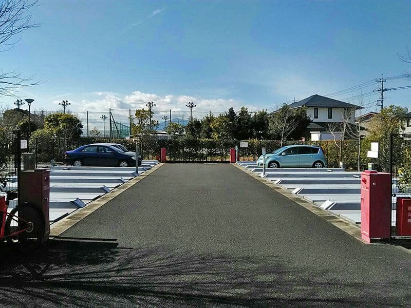 海老名フォーシーズンメモリアル 駐車場