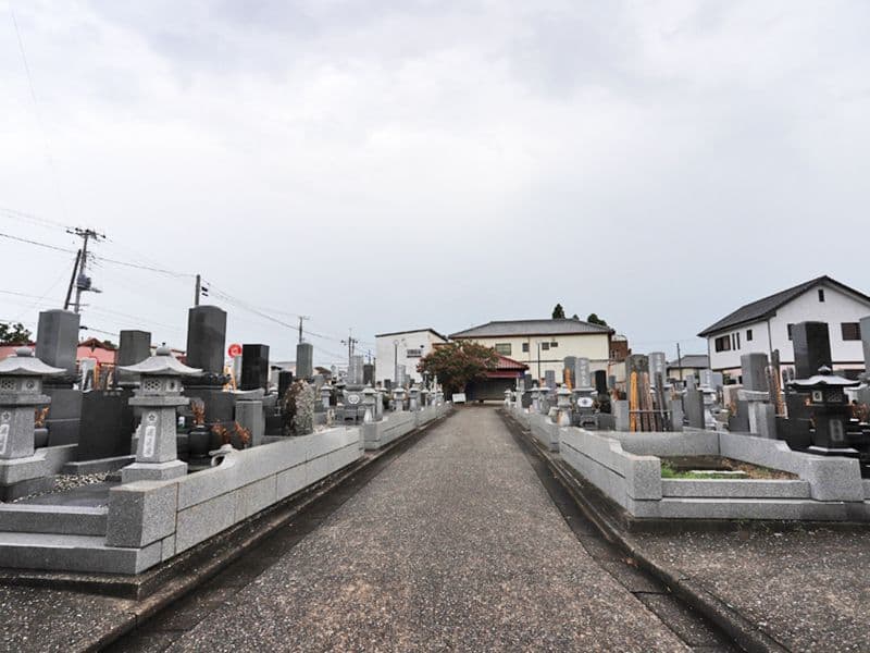 阿弥陀堂共同墓地