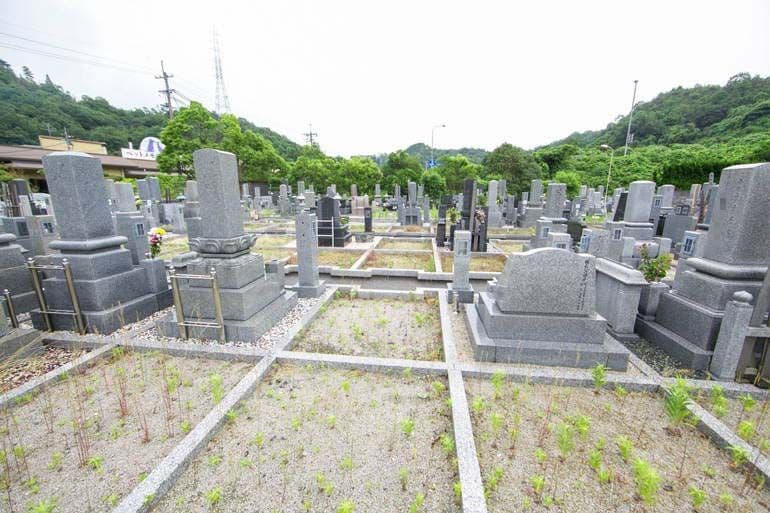 宝善院桜霊園