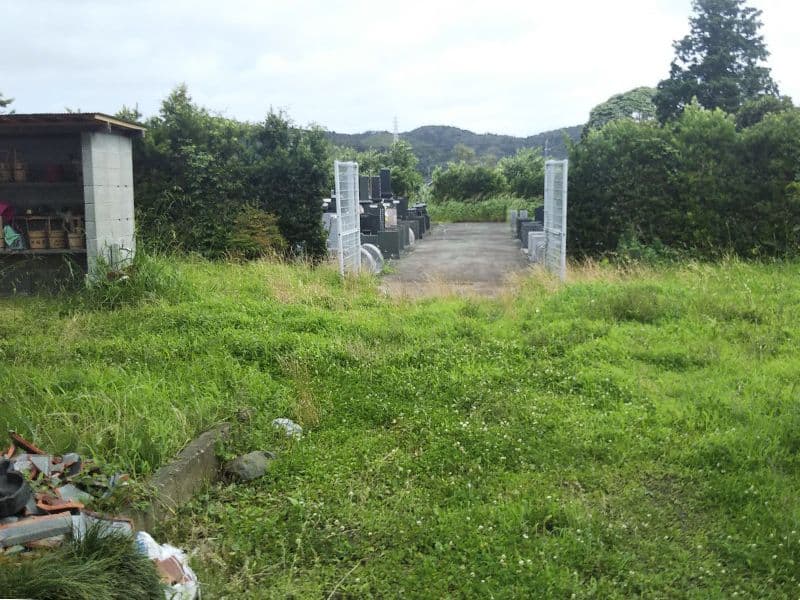 緑泉霊苑