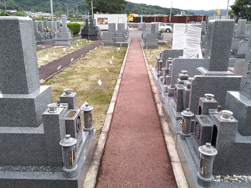 章園寺霊園