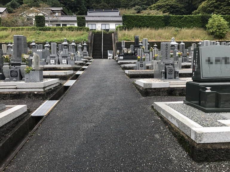 東窟寺霊園