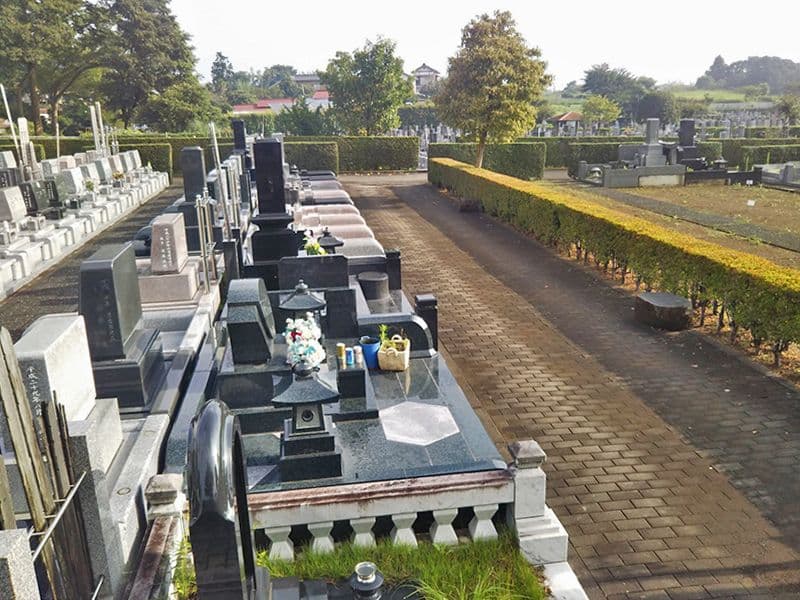 伊奈聖地霊園