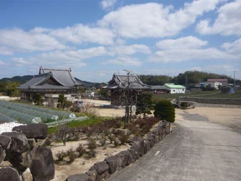 観音寺墓地