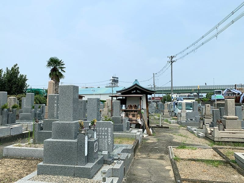 川俣墓地