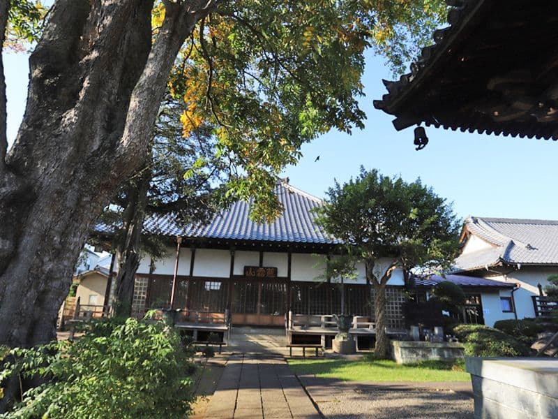 龍山院墓苑