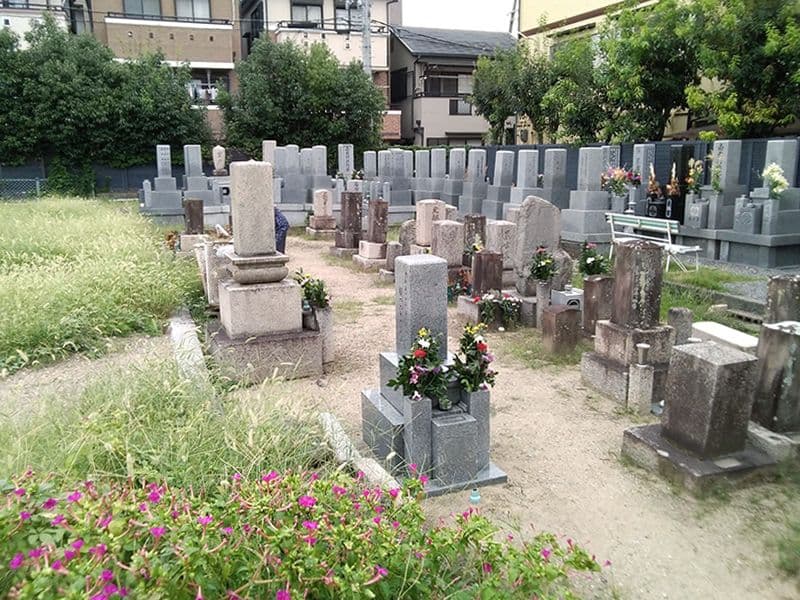 圓成寺墓地